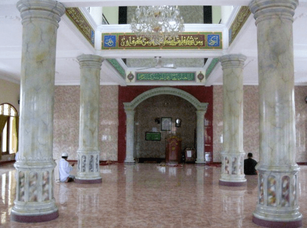 interior Masjid Jami’ Minhajul Istiqomah – Kampung Kukun